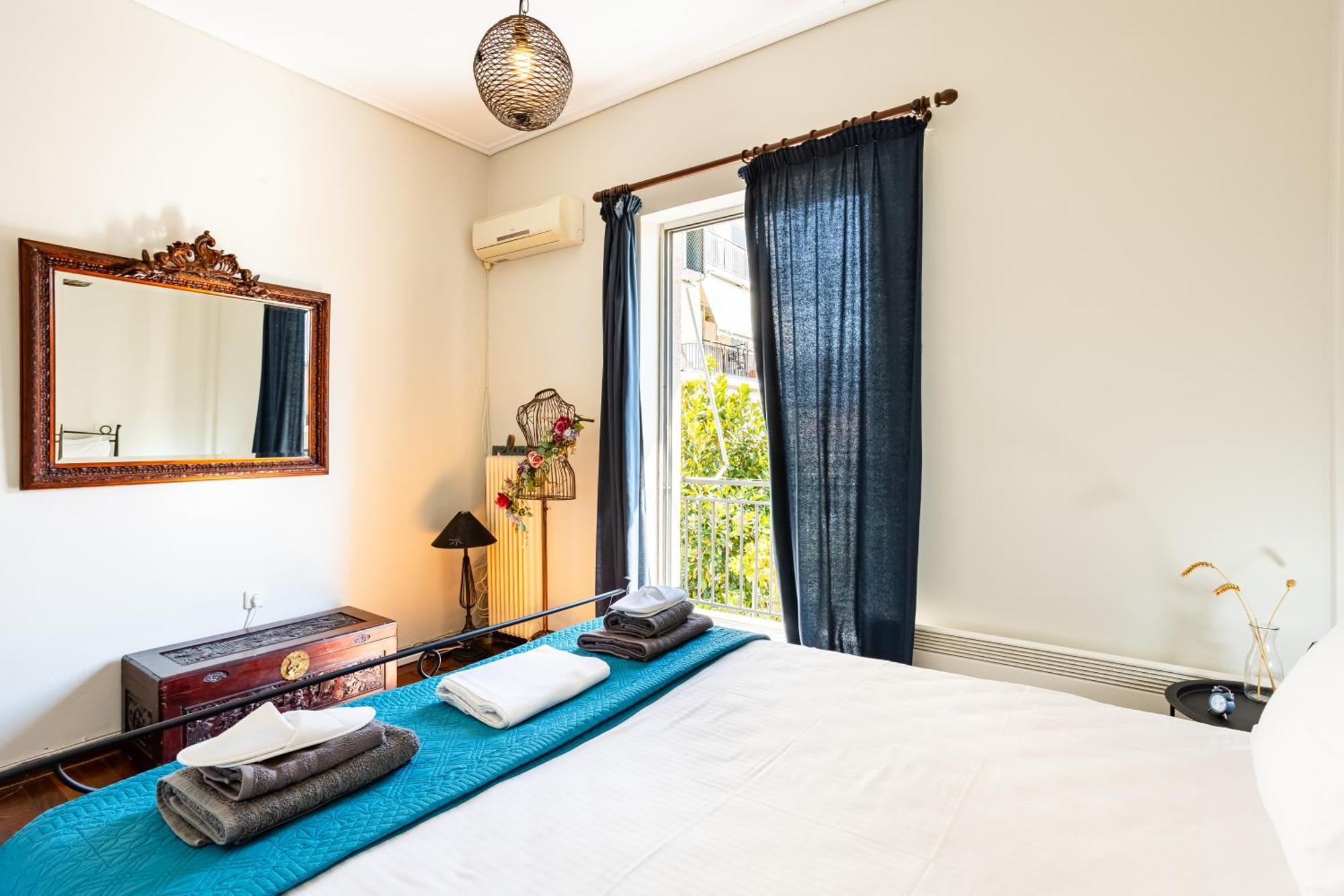 Vicky'S Cozy Nest, Your Home By The Sea Kalamata Exterior photo