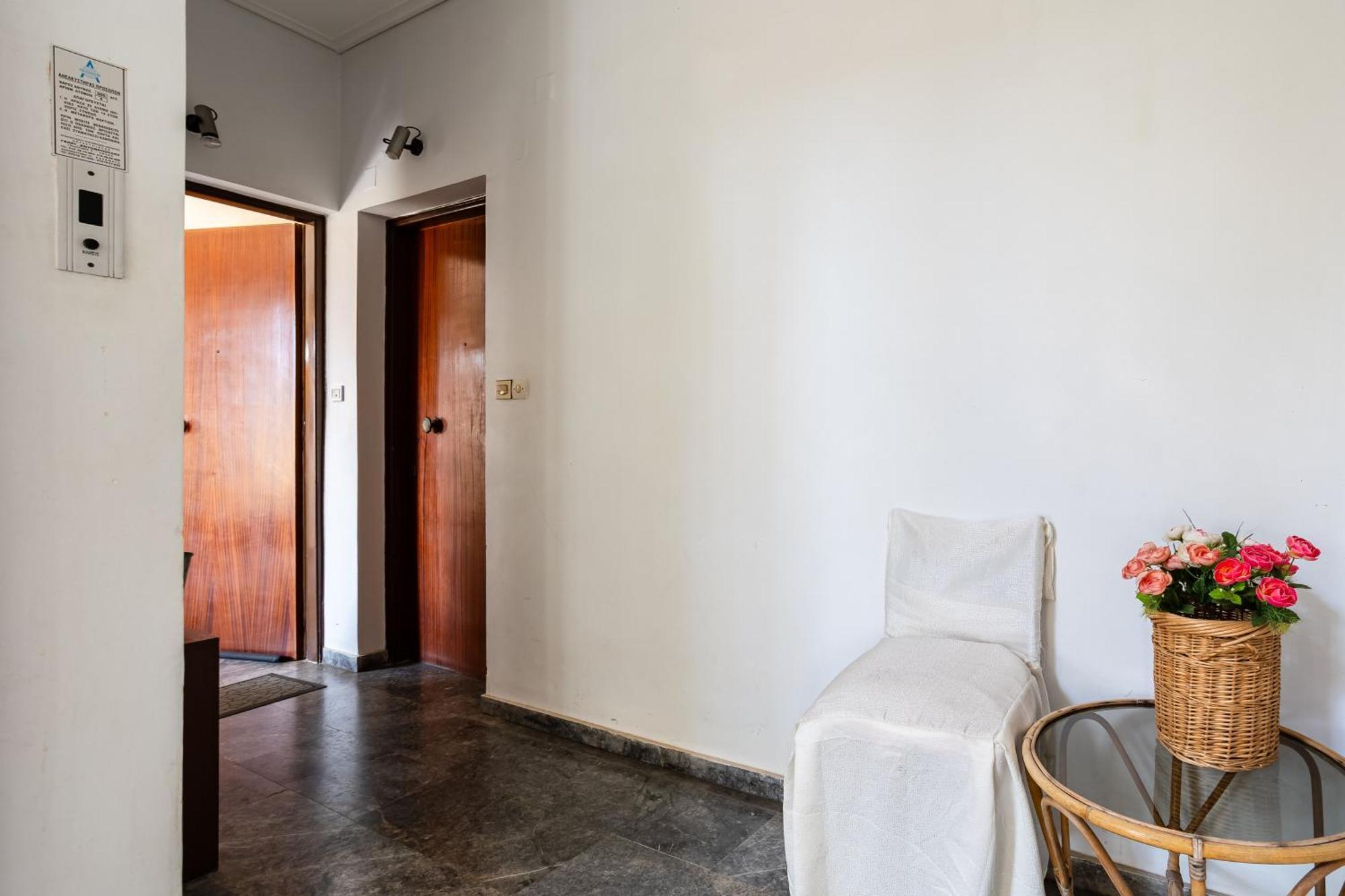Vicky'S Cozy Nest, Your Home By The Sea Kalamata Exterior photo